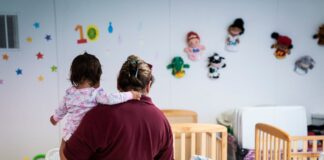 Miles de niños migrantes están en riesgo de quedarse sin abogados: “Quieren meterlos en la maquinaria de deportación” | Inmigración en Estados Unidos