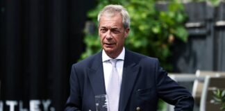 La debilidad de Farage pone en cuestión el auge de la ultraderecha en el Reino Unido | Internacional