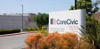 Gobierno Trump compra dos de los mayores centros de detención de inmigrantes en California