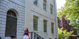 Harvard gana a Trump la primera batalla, pero la guerra no ha terminado: “Nos jugamos la democracia”
