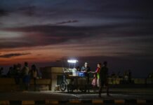 A cinco años de las protestas antigubernamentales, EE. UU. mantiene la presión sobre una Cuba a oscuras