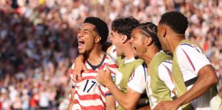 Un intenso Estados Unidos vence a Bosnia, pero pierde a su goleador para los octavos