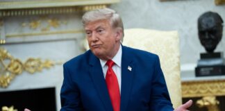 Trump se dispone a avivar la guerra comercial con nuevos aranceles a varias decenas de países