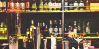 Bares y colmados seguirán con los mismos horarios de venta de alcohol por dos años o nueva ley – El Diario Universal