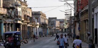 Capitalismo a lo castrista: La Habana promete cambios económicos, sin ceder el control político