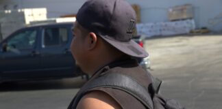“Tengo miedo, pero no traigo ni un centavo”: meses de redadas del ICE llevan a los jornaleros al límite