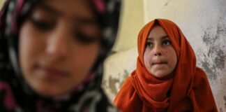 Una universitaria afgana narra cómo los talibanes han expulsado a millones de mujeres y niñas de las escuelas: “Esperábamos que la comunidad internacional escuchara nuestro grito”