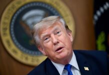 Trump perdió a los latinos. Los demócratas siguen sin encontrarlos