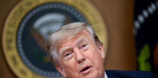 Trump perdió a los latinos. Los demócratas siguen sin encontrarlos